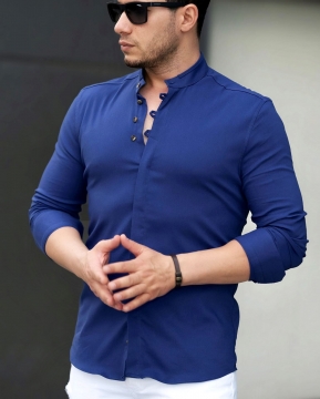 Мужская рубашка с длинным рукавом насыщенного синего цвета Р-1174