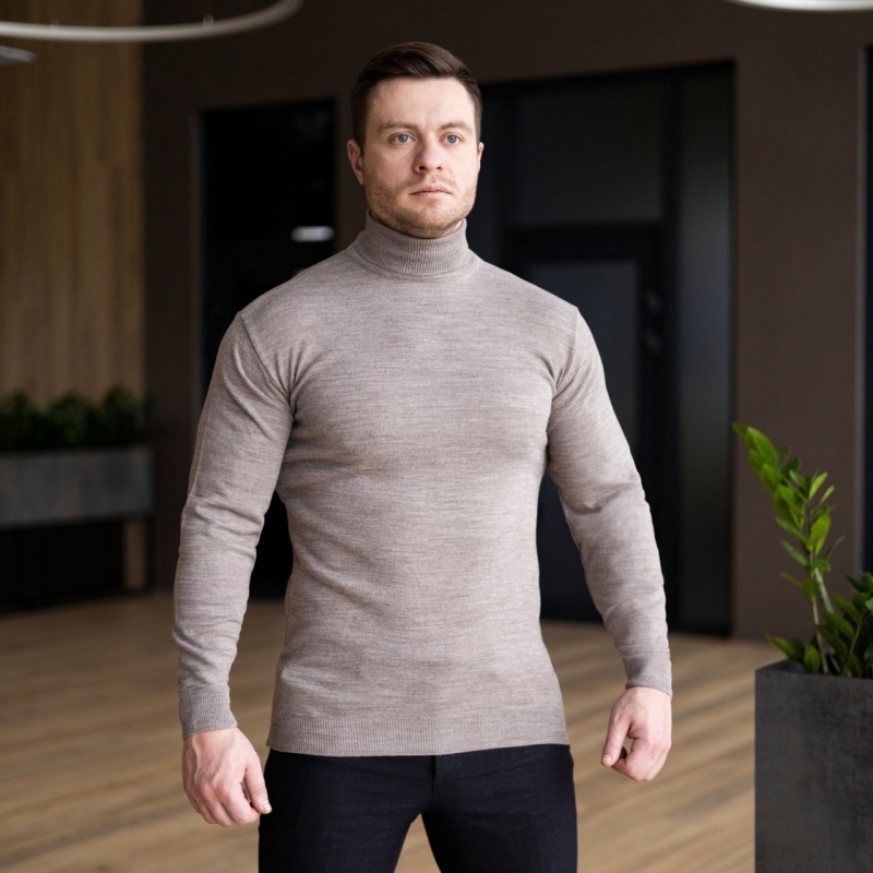 Стильный мужской однотонный гольф кофейного цвета Т-801