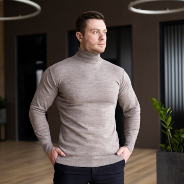 Стильный мужской однотонный гольф кофейного цвета Т-801