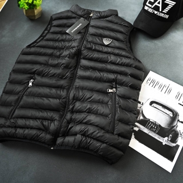 Модная брендовая мужская жилетка Armani К-946