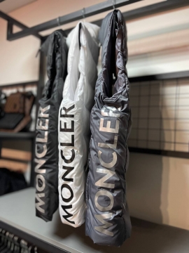Брендовая мужская жилетка Moncler (3 цвета) К-948