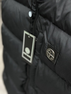 Черная мужская жилетка Stone island К-961