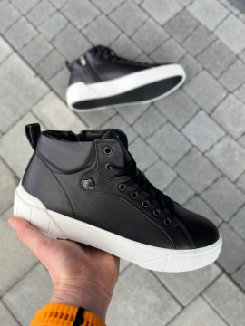 Високі чоловічі чорні шкіряні зимові кеди з білою підошвою Т-834