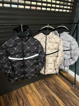 Мужской короткий черный пуховик nike на холлофайбере К-1123